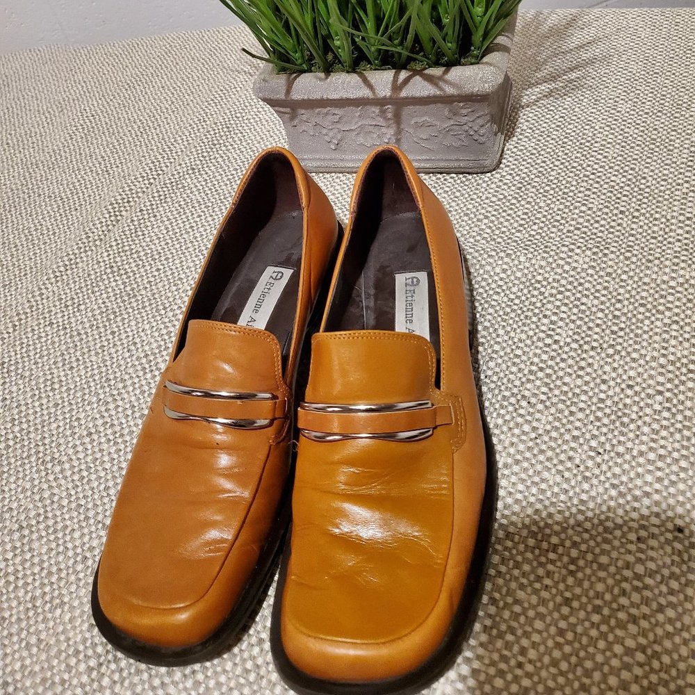 Etienne Aigner Leather Loafers/Oxfords